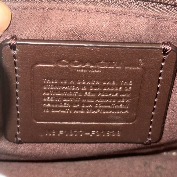 Coach Bowery crossbody. Gold with silver hardware and chain. VGC - Picture 14 of 15